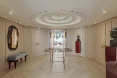 Contemporary Entry and Hall. Palm Beach by Achille Salvagni Atelier.