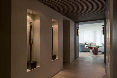  Apartment Entry and Hall. Palm Beach by Achille Salvagni Atelier.
