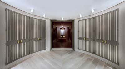 Contemporary Apartment Storage Room and Closet. Palm Beach by Achille Salvagni Atelier.