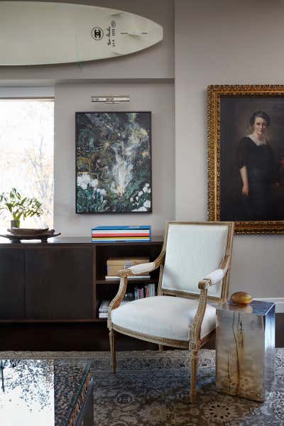  Modern Apartment Living Room. Chelsea Residence by Neal Beckstedt Studio.