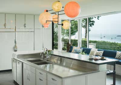 Modern Kitchen. Waterfront House by Michael Haverland Architect.