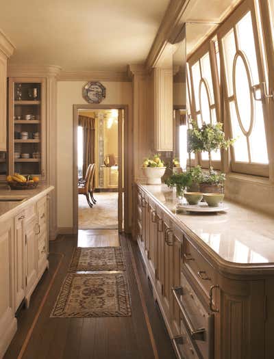  Traditional Apartment Kitchen. San Francisco Apartment by Tucker & Marks.