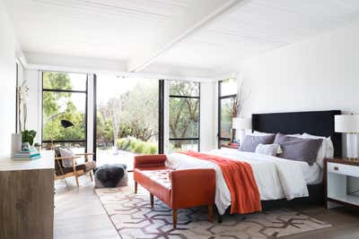  Contemporary Family Home Bedroom. Valley Club by Brown Design Group.