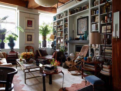 Mid-Century Modern Living Room. Manhattan II by Alexandra Loew, Inc..