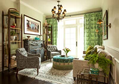  Maximalist Family Home Living Room. Lincoln Park Vintage by Summer Thornton Design .