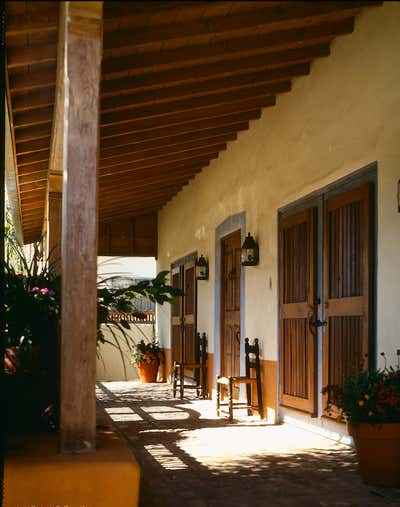  Southwestern Family Home Exterior. Spanish Rancho Bungalow by Thomas Callaway Associates .
