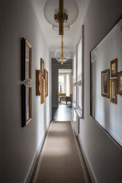  Traditional Apartment Entry and Hall. London by Villalobos Desio.