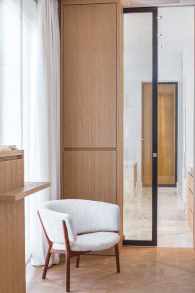  Contemporary Apartment Bedroom. Avenue du Maréchal-Maunoury by Isabelle Stanislas Architecture.