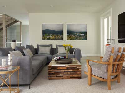  Contemporary Beach Style Beach House Living Room. Amagansett Beach Home by Damon Liss Design.