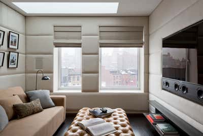  Bachelor Pad Workspace. GREENWICH VILLAGE PENTHOUSE by Studio Hus.