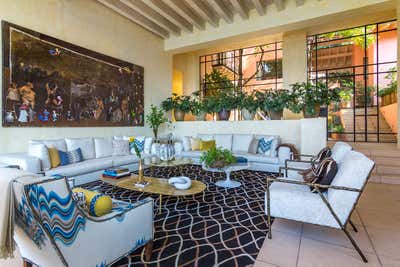  Tropical Contemporary Vacation Home Living Room. Pink Paradise by Sofia Aspe Interiorismo.