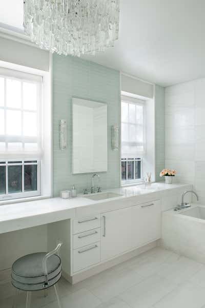  Modern Apartment Bathroom. Chelsea Townhouse by DHD Architecture & Interior Design.