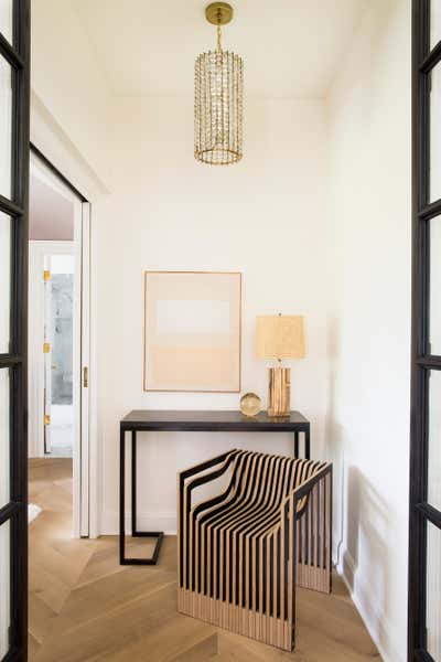 Contemporary Entry and Hall. Seattle Home by Nate Berkus Associates.