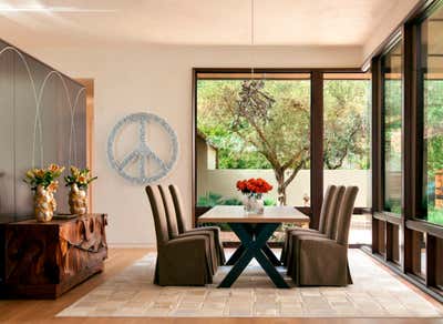  Contemporary Family Home Dining Room. Cove House by Fern Santini, Inc..