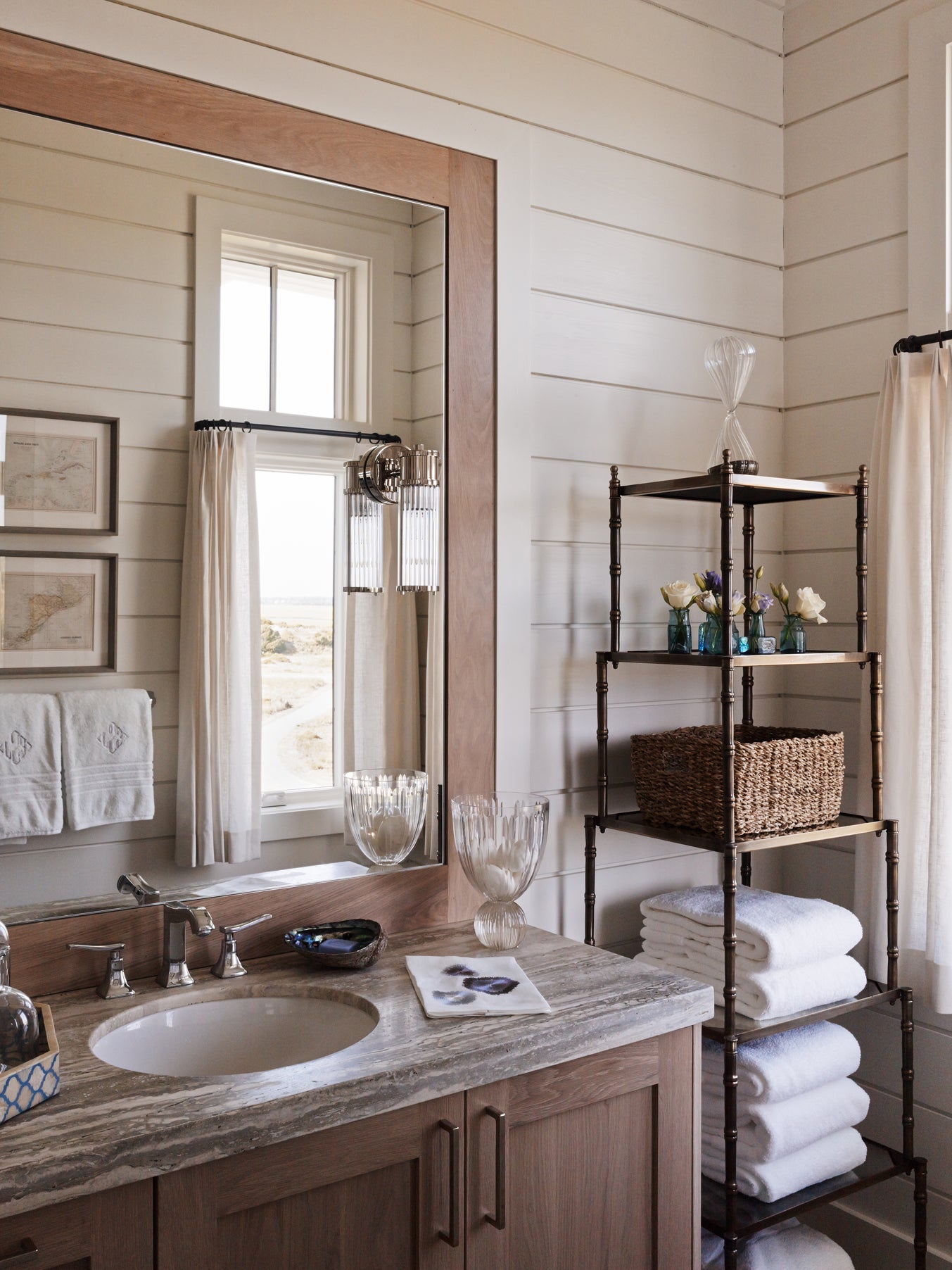 Beach Style Bathroom