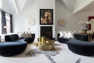 Contemporary Living Room. Aspen  by Samantha Todhunter Design Ltd..