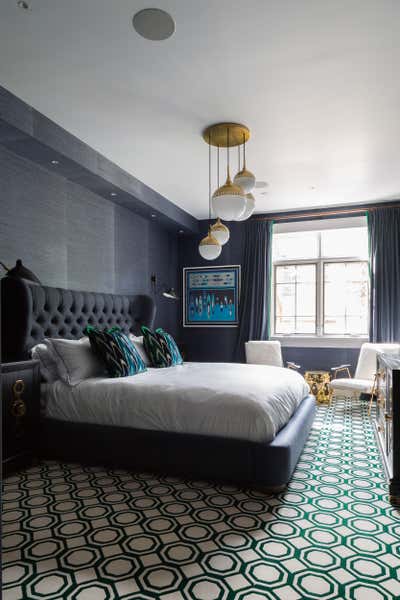  Contemporary Bedroom. Aspen  by Samantha Todhunter Design Ltd..