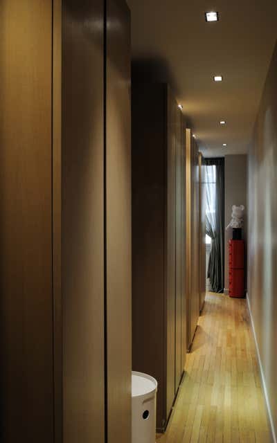  Contemporary Family Home Entry and Hall. Rue Benjamin Franklin by Rabih Hage.
