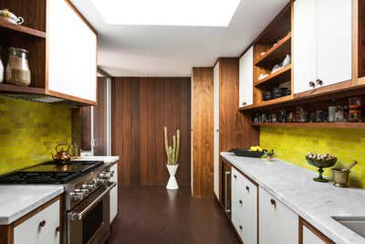  Mid-Century Modern Family Home Kitchen. Beachwood  by Reath Design.