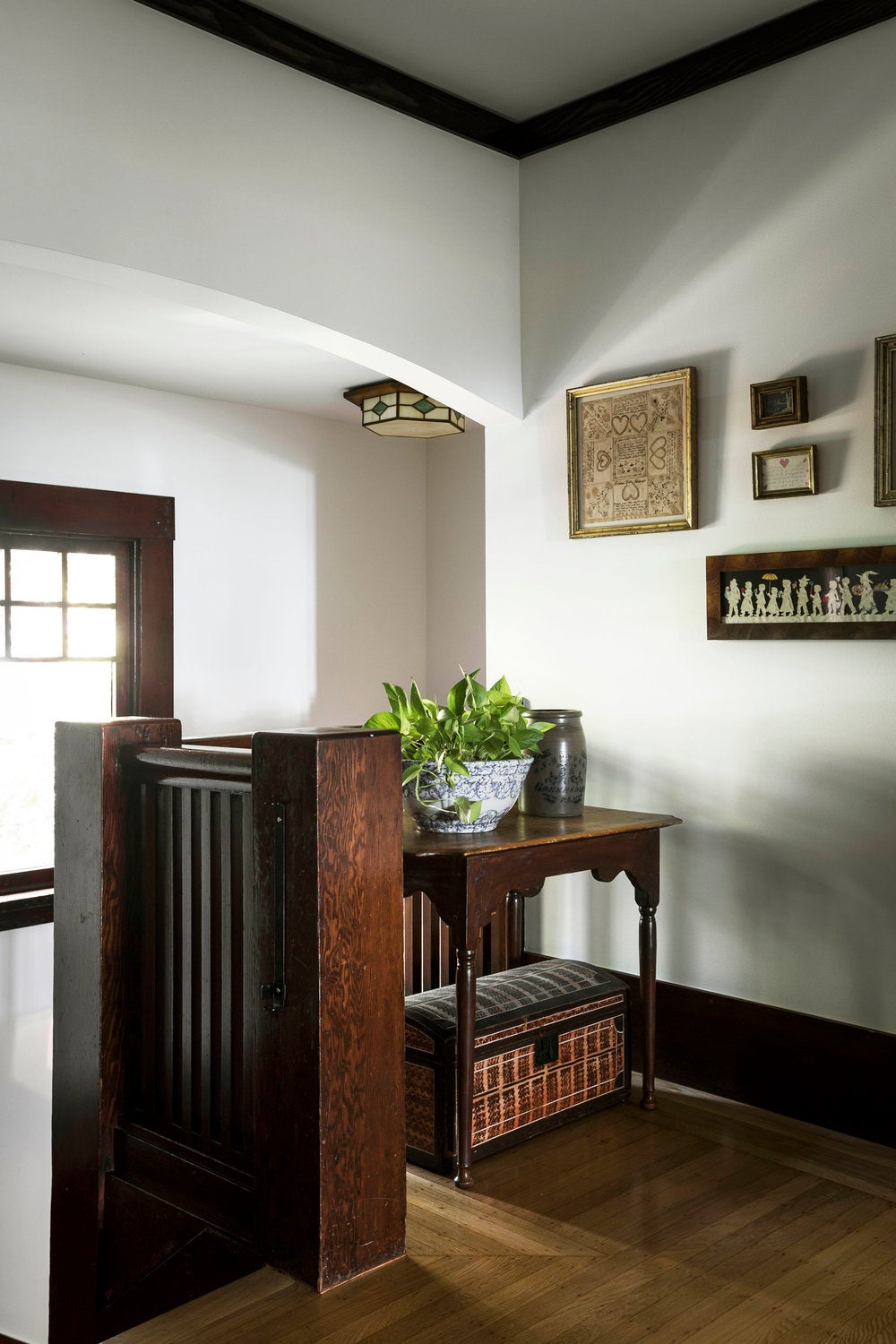 Craftsman Entry and Hall