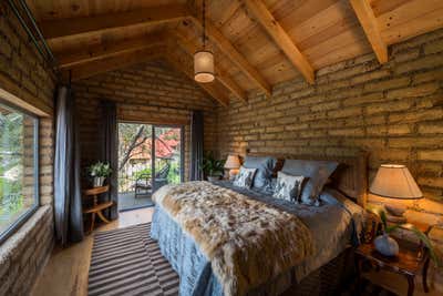  Contemporary Country Country House Bedroom. Cottage in the Woods by Sofia Aspe Interiorismo.
