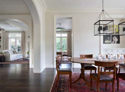  Traditional Family Home Dining Room. Menlo Park Residence by ECHE.