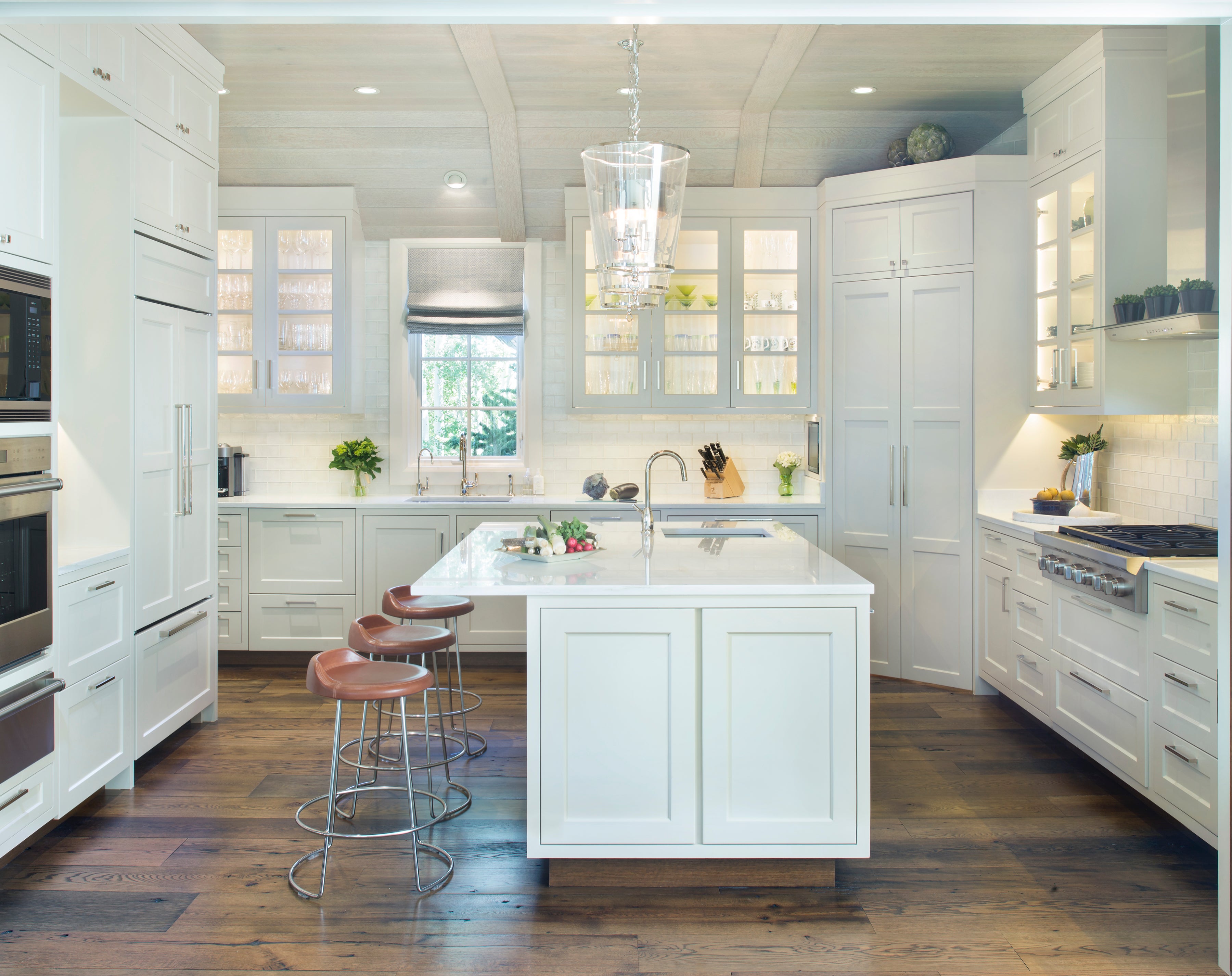 Kitchen by Forum Phi Interiors on 1stdibs