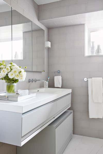  Modern Vacation Home Bathroom. Bridgehampton Residence by Amy Lau Design.