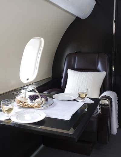 Contemporary Open Plan. G5000 Private Jet by Foley & Cox.