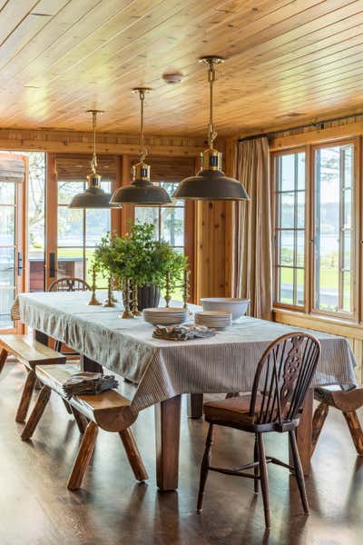  Coastal Cottage Vacation Home Dining Room. Whidbey Island Retreat by Hoedemaker Pfeiffer.