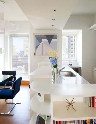  Minimalist Apartment Kitchen. Allan Greenberg + Judith Seligson's New York Apartment Redesign by Allan Greenberg Architect.