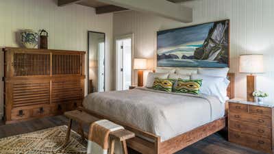  Beach Style Cottage Beach House Bedroom. Whidbey Island Home by Hoedemaker Pfeiffer.