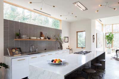  Farmhouse Family Home Kitchen. Ideahouse by JHL Design.