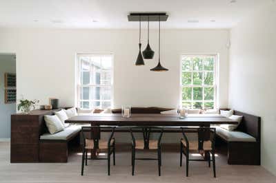  Minimalist Family Home Dining Room. The Barn  by D'Apostrophe Design.