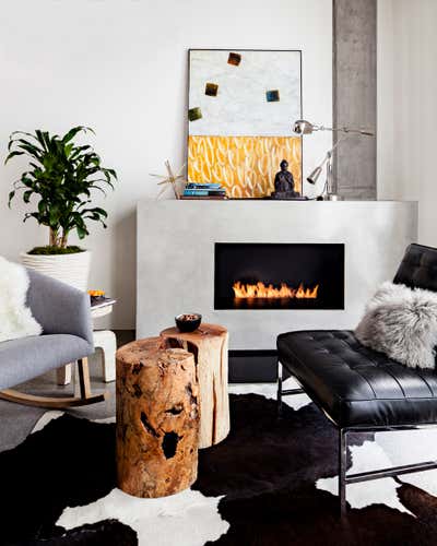 Industrial Minimalist Apartment Living Room. Mercer Loft by JHL Design.