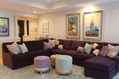  Transitional Vacation Home Living Room. Riverfront Condo by Elegant Designs Inc..