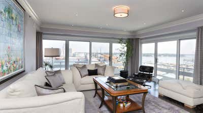  Eclectic Vacation Home Living Room. Hollywood Condominium on the Bay by Elegant Designs Inc..