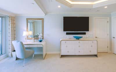  Vacation Home Bedroom. Hollywood Condominium on the Bay by Elegant Designs Inc..