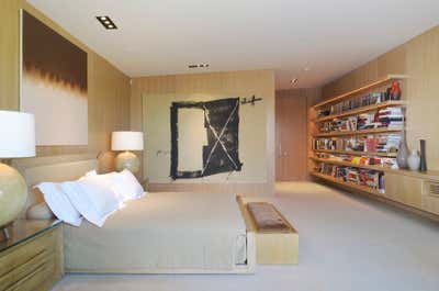  Mid-Century Modern Family Home Bedroom. Isabel Trust by Marmol Radziner.