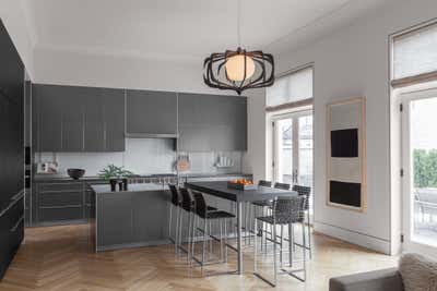  Modern Family Home Kitchen. LINCOLN PARK MODERNE by Michael Del Piero Good Design.