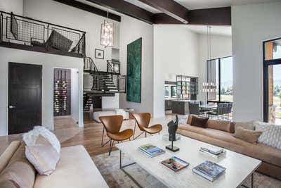  Contemporary Vacation Home Living Room. American Saddler by Jaffa Group.