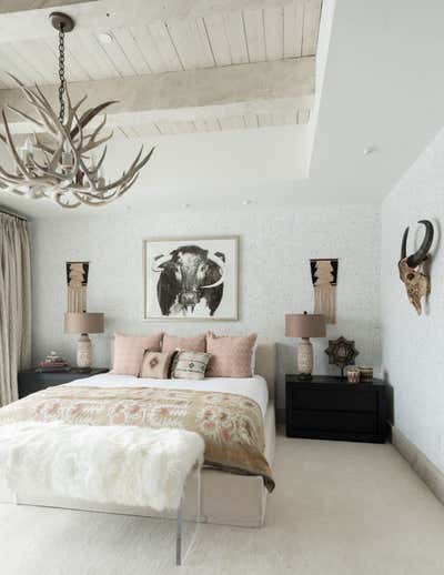  Eclectic Rustic Vacation Home Bedroom. The Rustic Zen Project by Cashmere Interior, LLC.