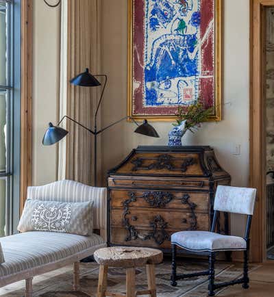  Mediterranean Living Room. Bourgogne Modern by Cashmere Interior, LLC.