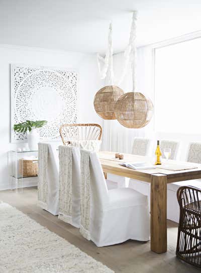 Coastal Beach House Dining Room. Pacific Palisades by Jeremiah Brent Design.