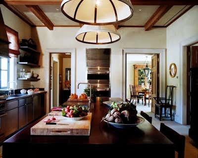  Traditional Family Home Kitchen. Palladium Villa by Michael S. Smith Inc..
