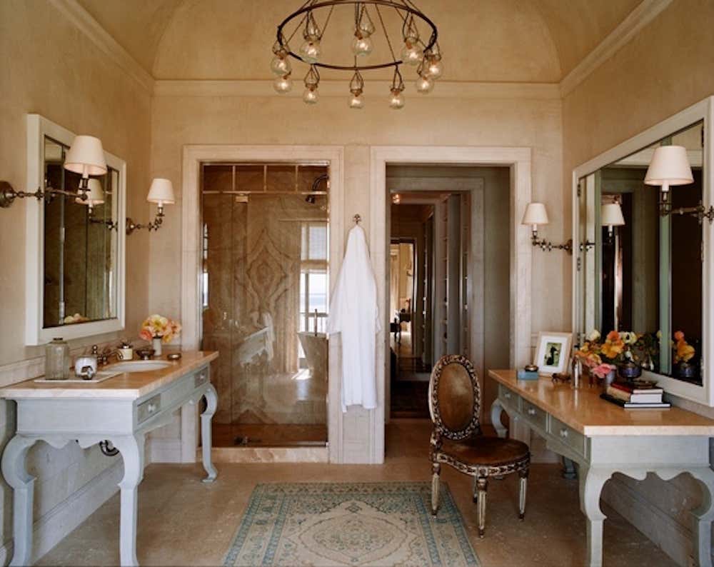 Traditional Bathroom