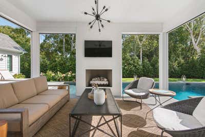  Contemporary Family Home Patio and Deck. East Hampton by Nicole Fuller Interiors.
