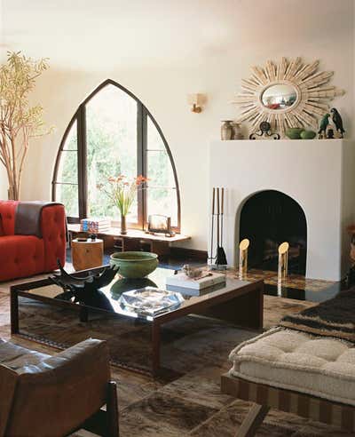  Bohemian Family Home Living Room. Catalina Residence by Studio Shamshiri.