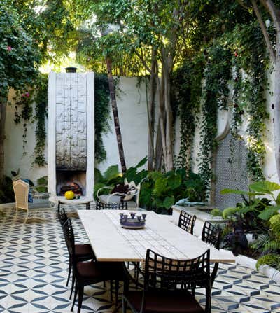  Moroccan Family Home Patio and Deck. Catalina Residence by Studio Shamshiri.