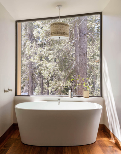  Modern Vacation Home Bathroom. Sugar Bowl | Mountain Retreat by Maca Huneeus Design.
